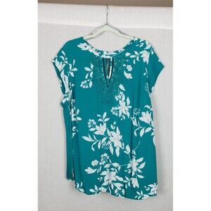 Daniel Rainn Top Blouse 2X Kelly Green White Floral Lace Neckline Keyhole Spring